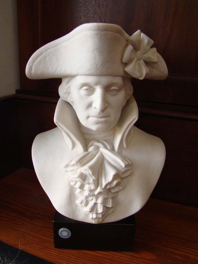 A bust of George Washington commissioned by the Centennial Council of the Thirteen Original States